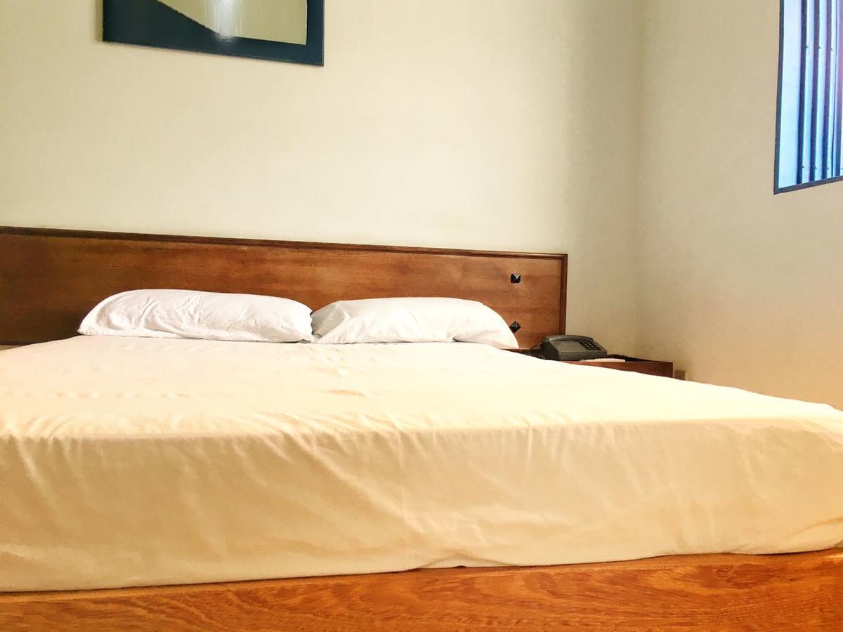 אוליביירה Hotel Vila Mineira מראה חיצוני תמונה